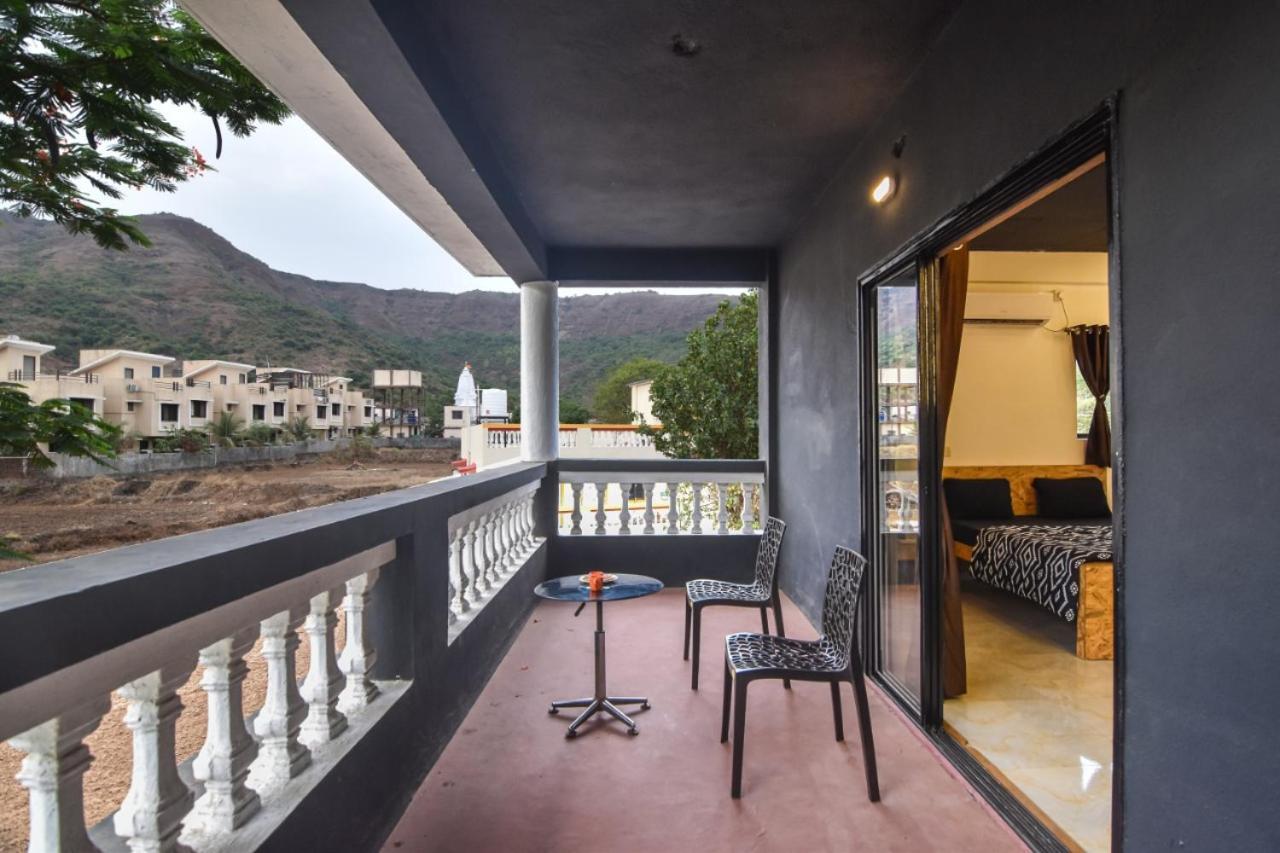 Empyrean Stay Ll 3Bhk Ll Jaguar Villa Ll Ac Ll Pvt Pool Ll Luxury Lonavala Luaran gambar